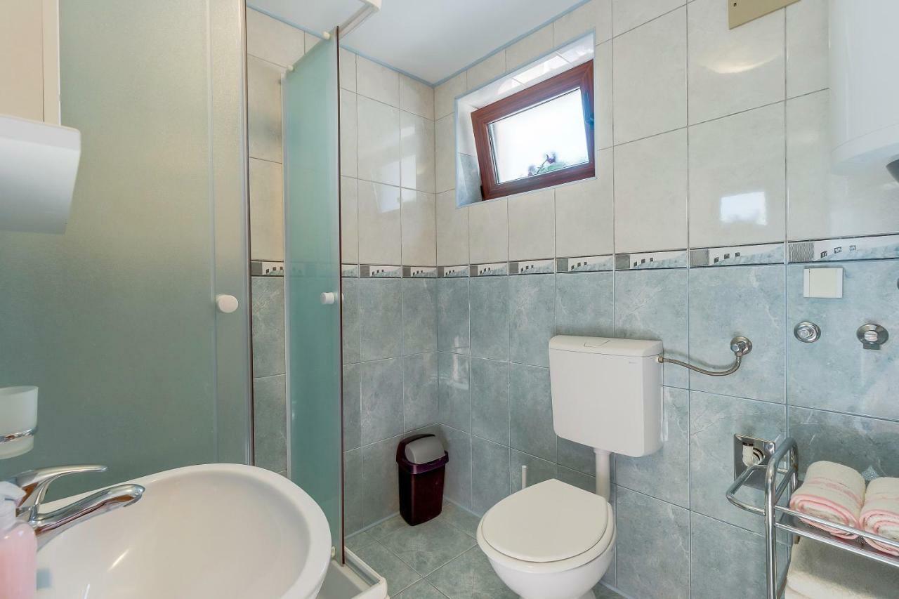 Apartmani Muzic Orlec Экстерьер фото