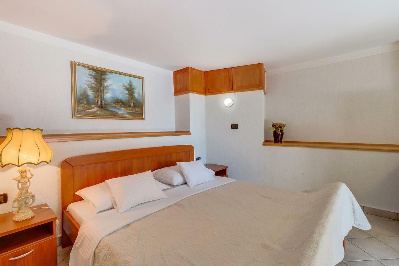 Apartmani Muzic Orlec Экстерьер фото